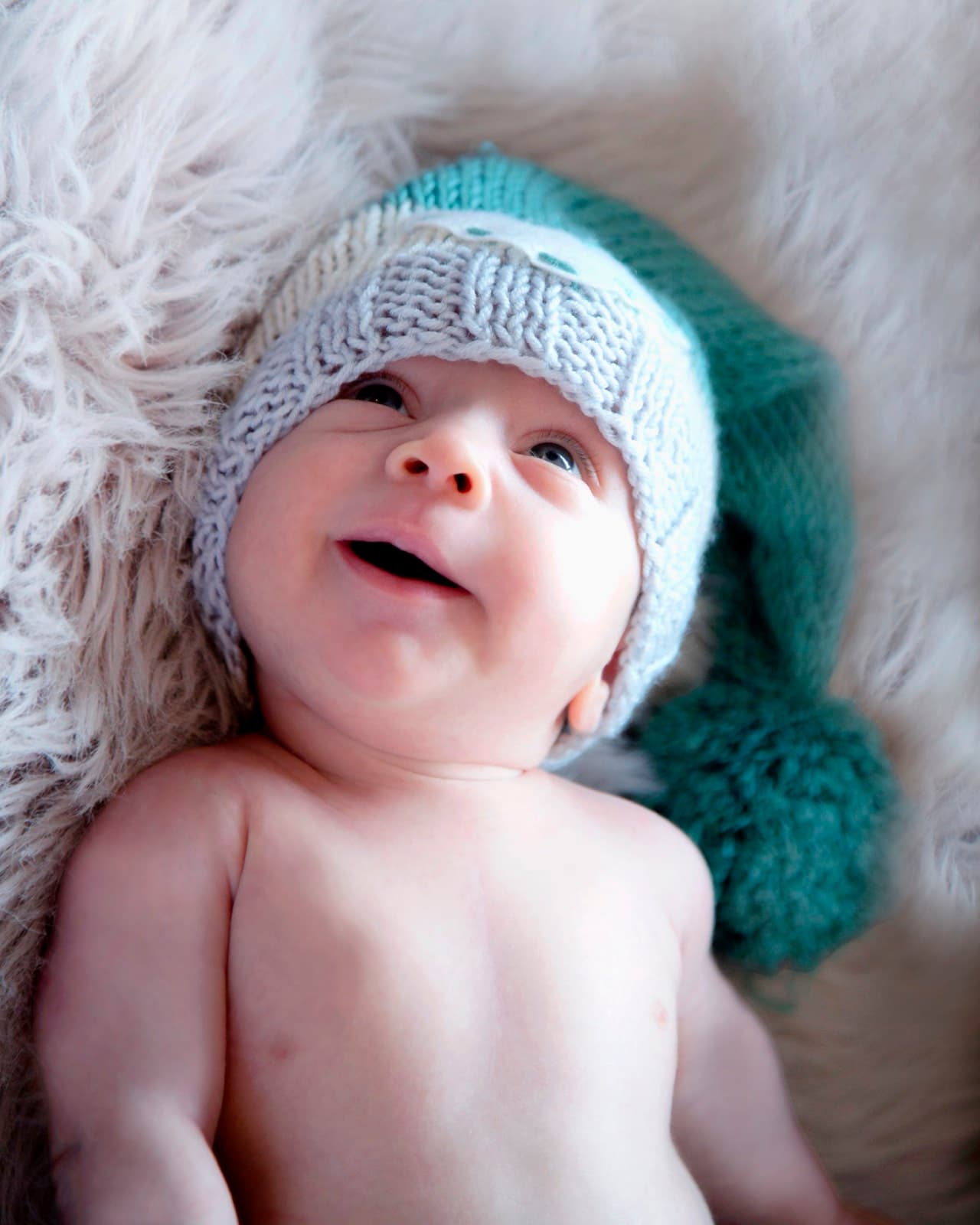 Newborns photography by Ashley San