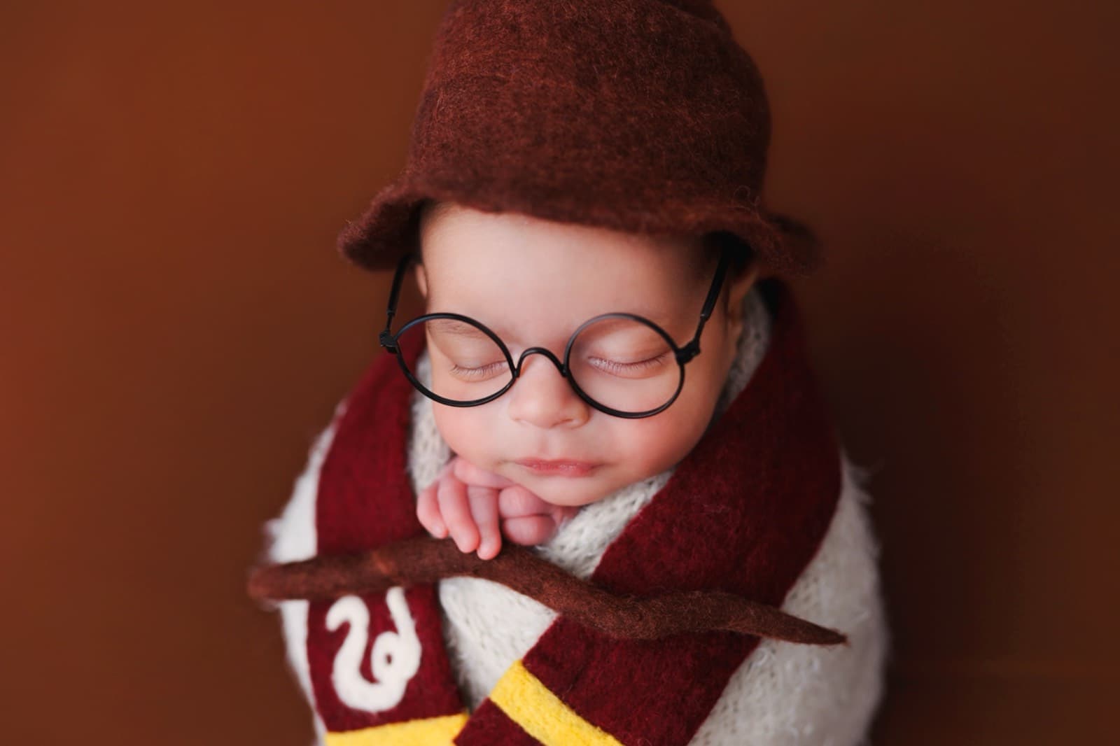 Newborns photography by Ashley San